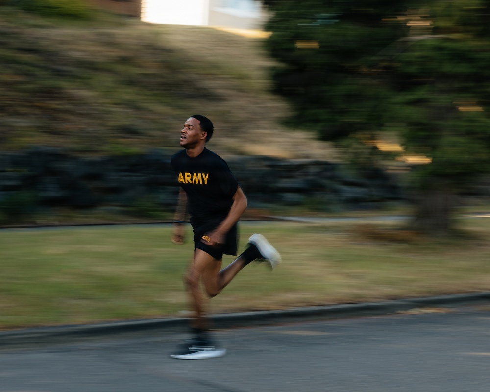 Sound to Narrows 12K Military Run