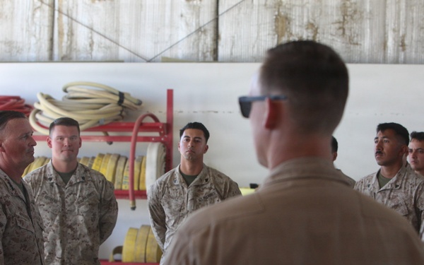 ITX 3-26 | MWSS 473 is greeted by U.S. Marine Corps Lt. Gen. Leonard F. Anderson IV