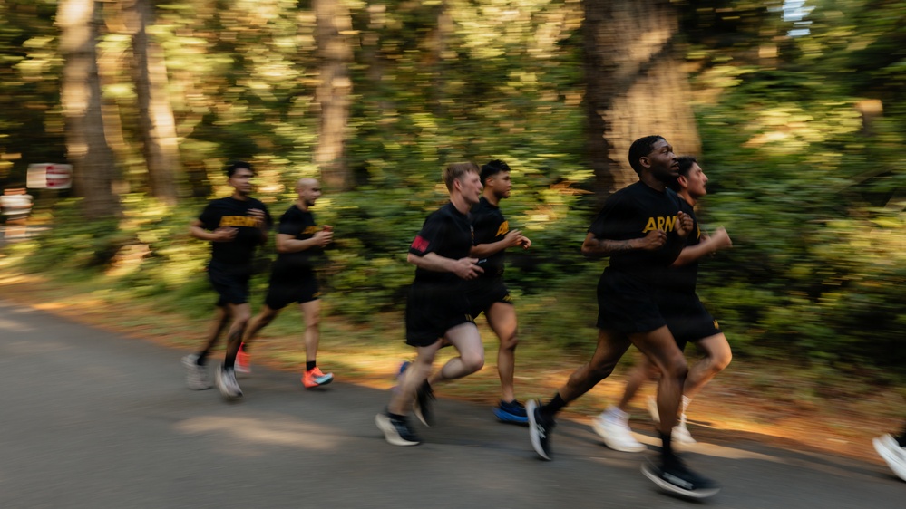 Sound to Narrows 12K Military Run
