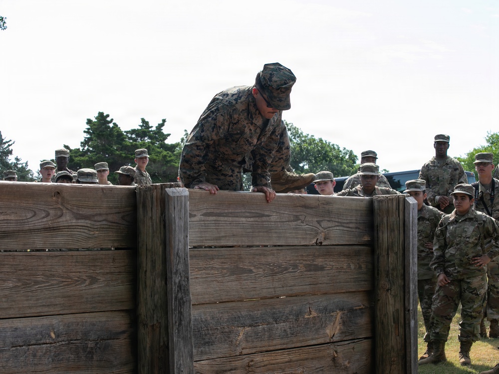 14th Marines assist in Army JROTC Obstacle course