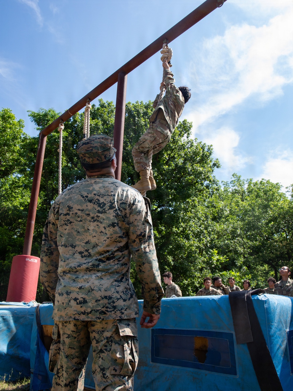 14th Marines assist in Army JROTC Obstacle course