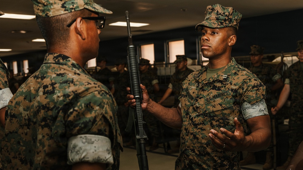 India Company Series Commander Inspection