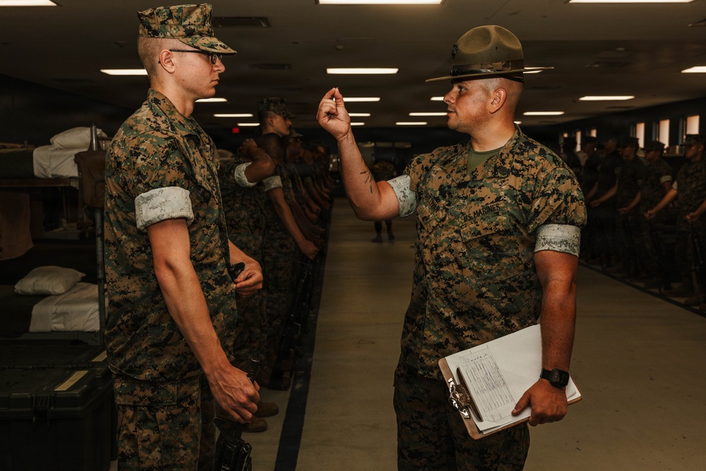India Company Series Commander Inspection