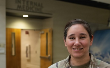 Voices of the VaANG: Senior Master Sgt. Rachelle Gomez, 192nd Medical Group Former Army mechanic turned elite MEDEVAC paramedic prepares the next generation of Virginia Guard Airmen