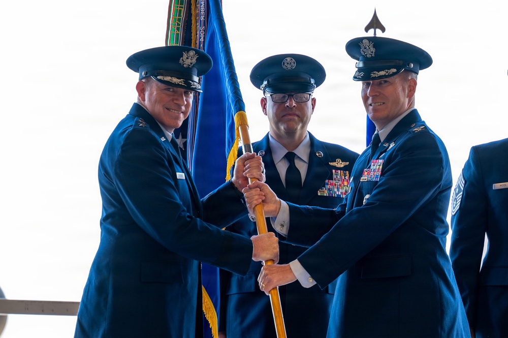 92nd ARW welcomes new commander