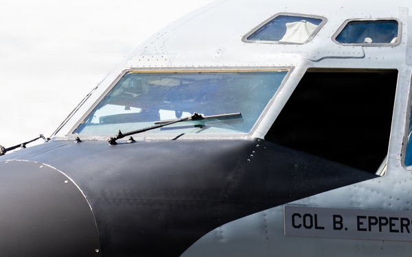 92nd ARW welcomes new commander