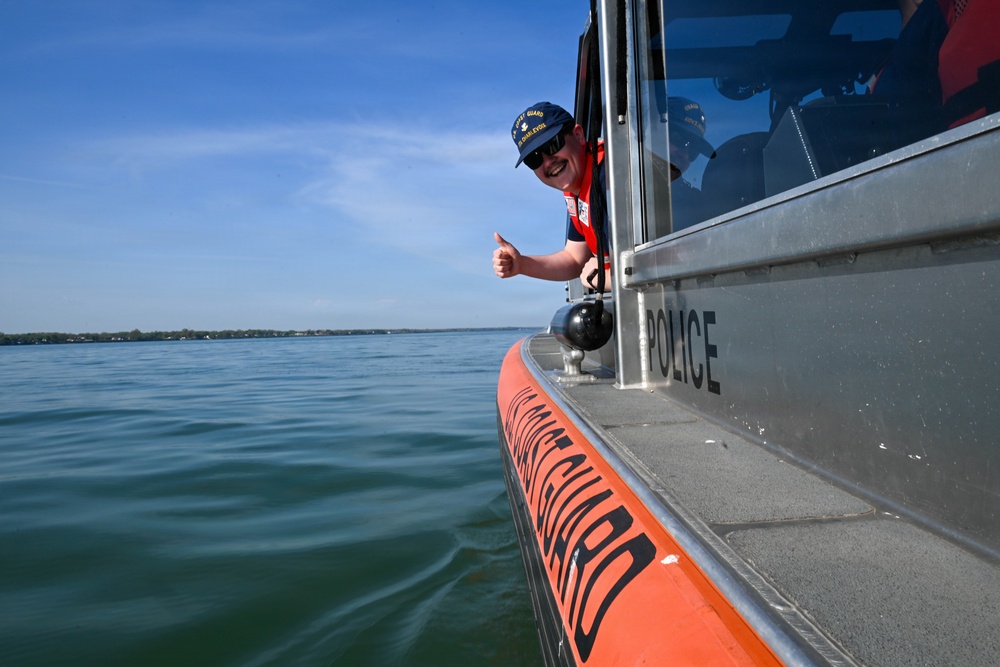 Coast Guard Great Lakes District holds Boat Crew College in Lorain, Ohio