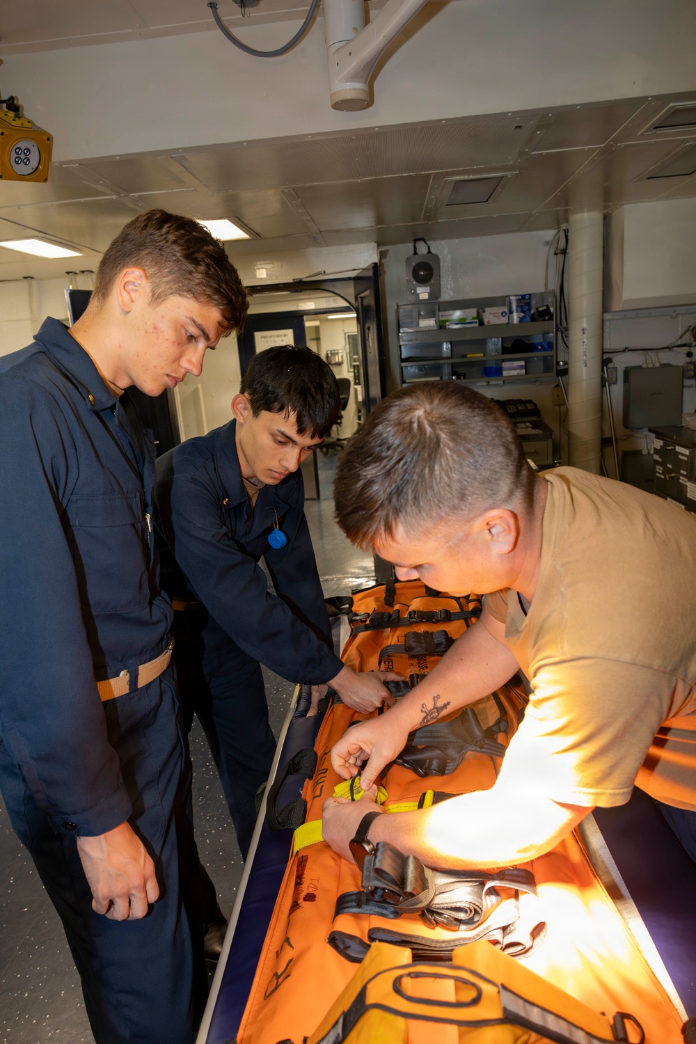 Midshipmen Participate In TCCC Training
