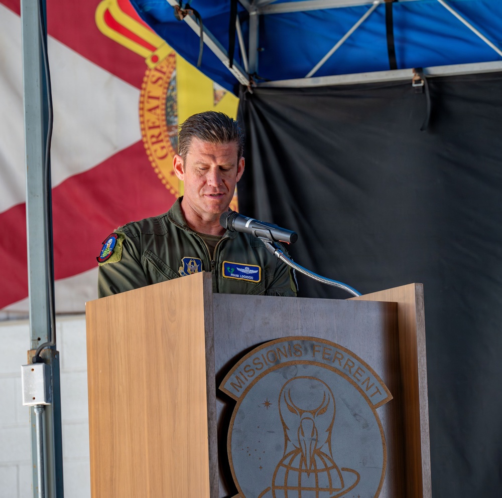 920th Operations Support Squadron welcomes new commander