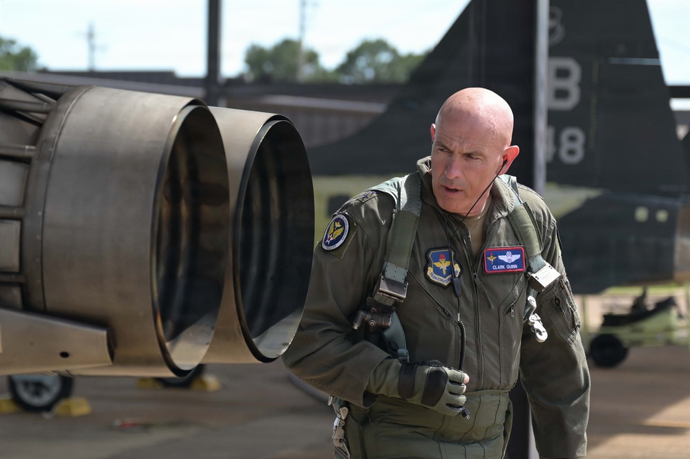 AETC commander observes T-38 training operations