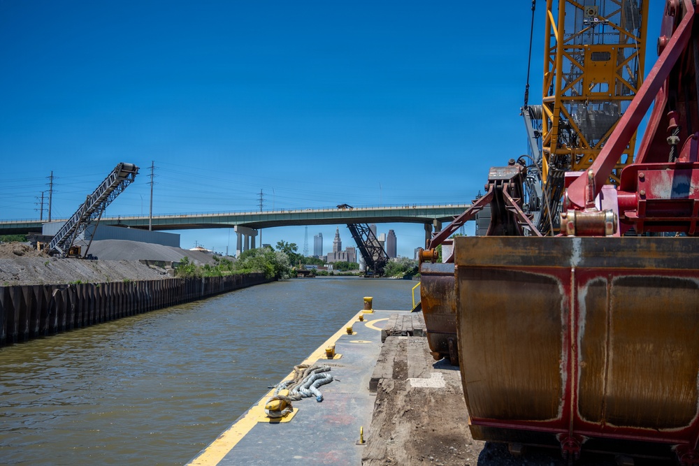 Cleveland Dredging Continues on the Cuyahoga River