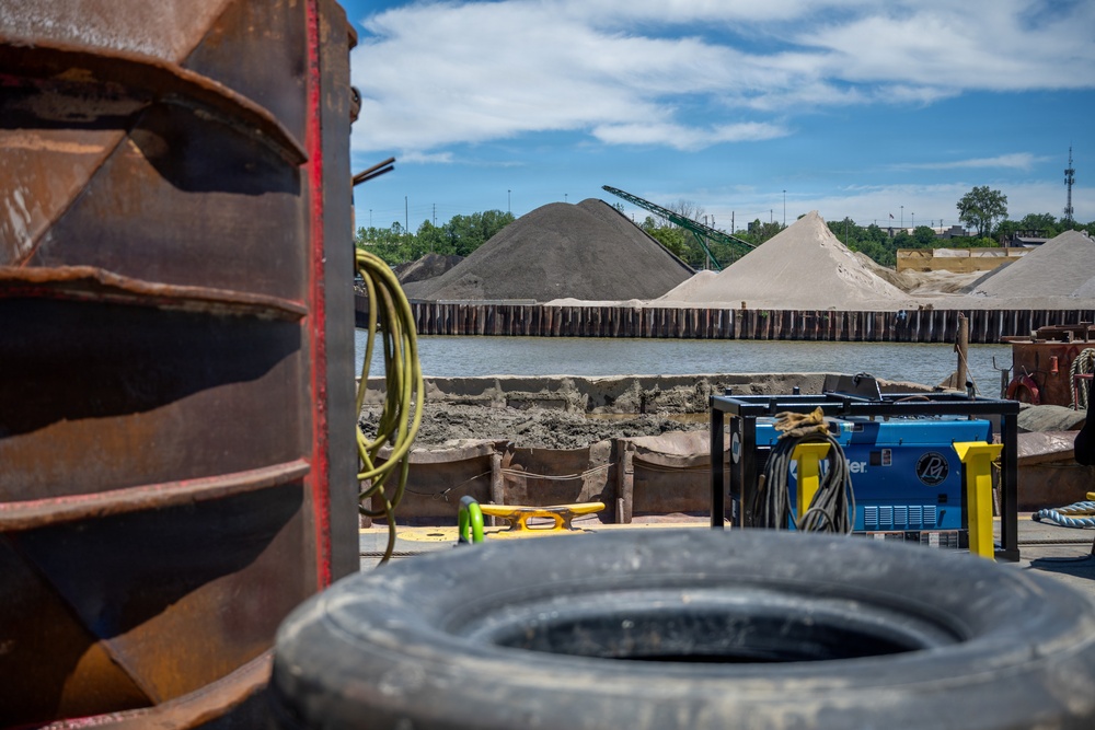 Cleveland Dredging Continues on the Cuyahoga River