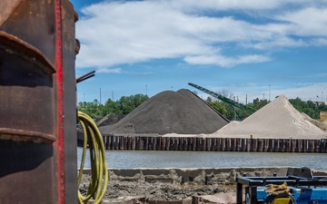 Cleveland Dredging Continues on the Cuyahoga River