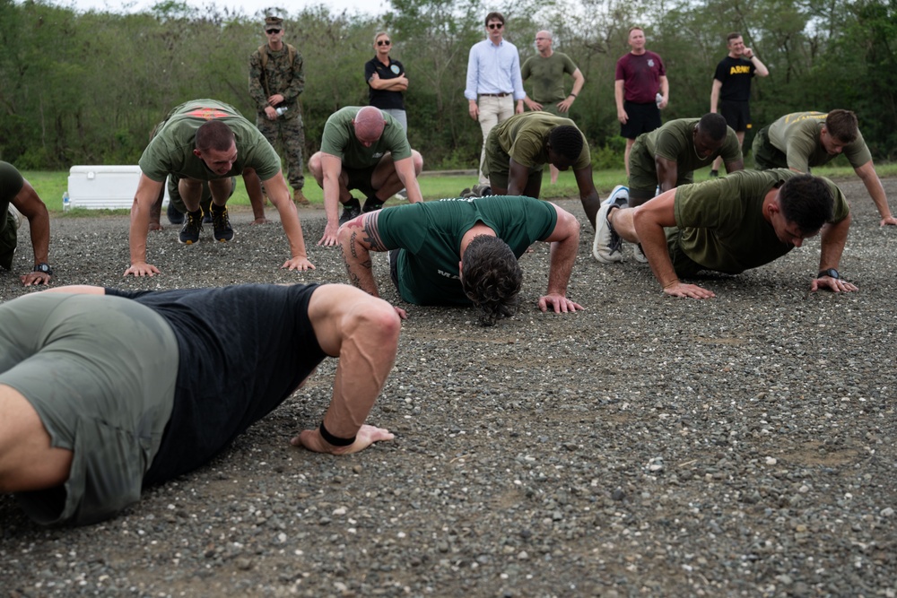 SW Visits GTMO, CENTCOM