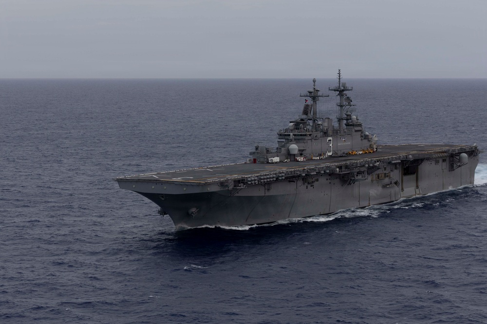 Kearsarge Conducts Flight Deck Operations