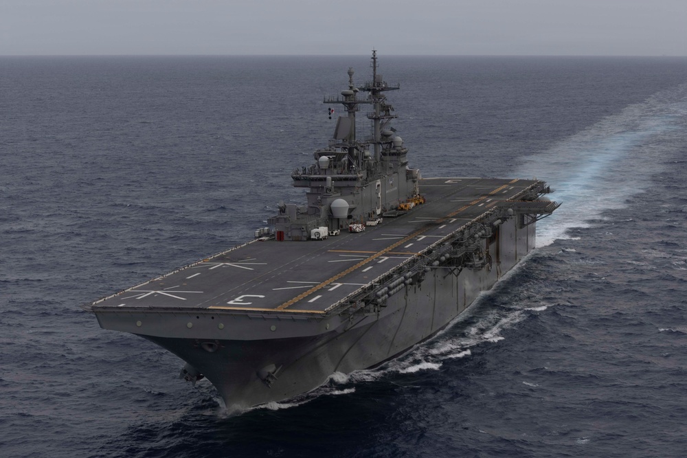 Kearsarge Conducts Flight Deck Operations