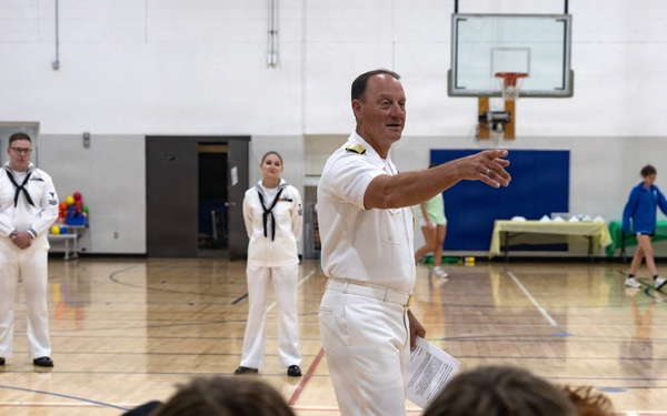 Sailors Visit Omaha-area YMCA During Omaha Navy Week