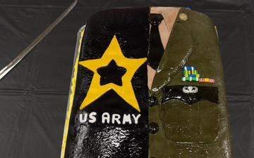 Muleskinner Dining Facility celebrates the Army’s 251st birthday