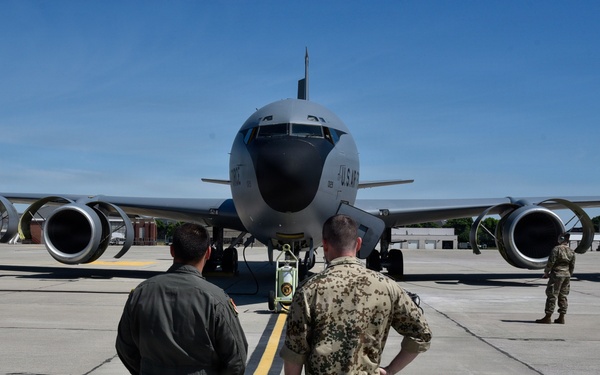 Michigan Air National Guard Hosts German Air Force Officer