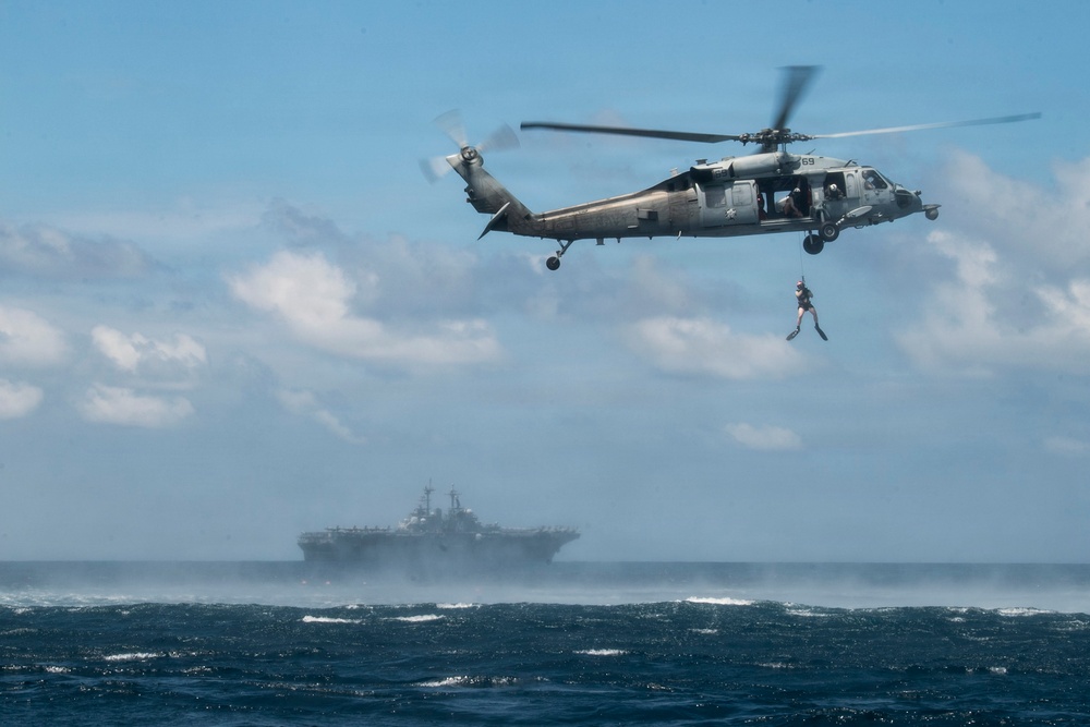USS Boxer, HSC 21 Conduct Search and Rescue Qualifications