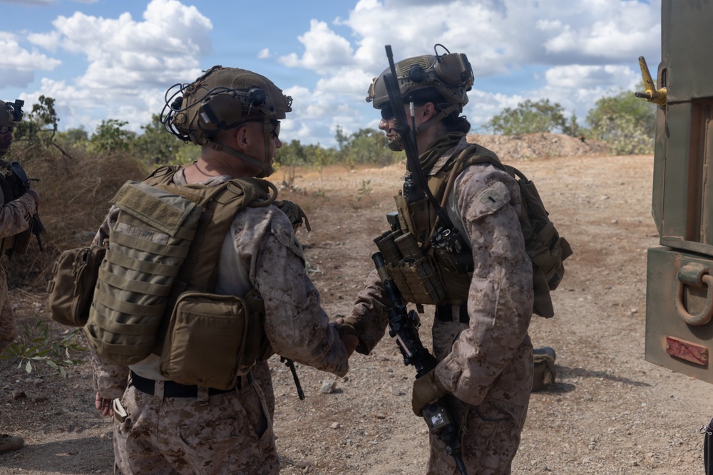 Exercise Predator’s Walk 26: MRF-D commanding officer visits Marines