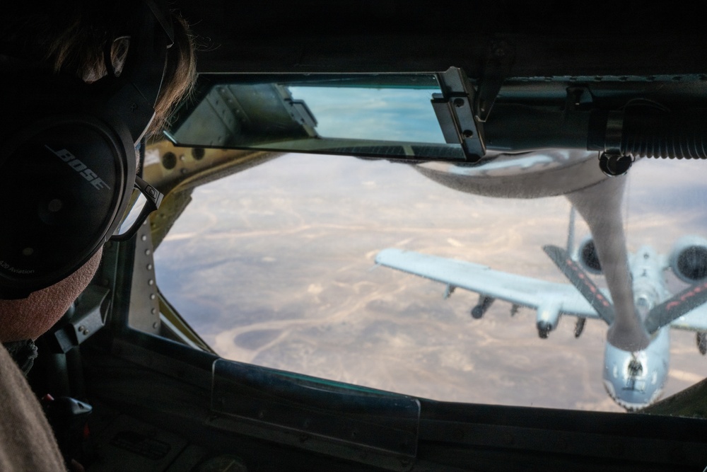 KC-135 Conducts refueling operations with A-10s