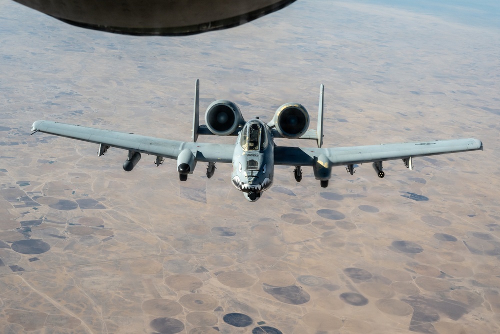 KC-135 Conducts refueling operations with A-10s