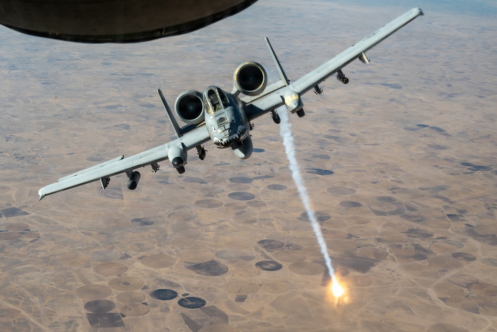KC-135 Conducts refueling operations with A-10s