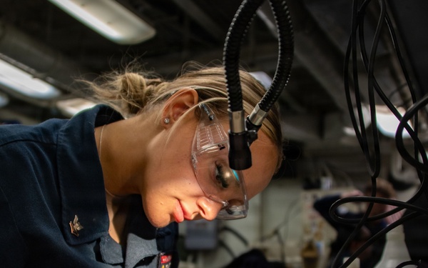 USS Essex AIMD Department working aboard