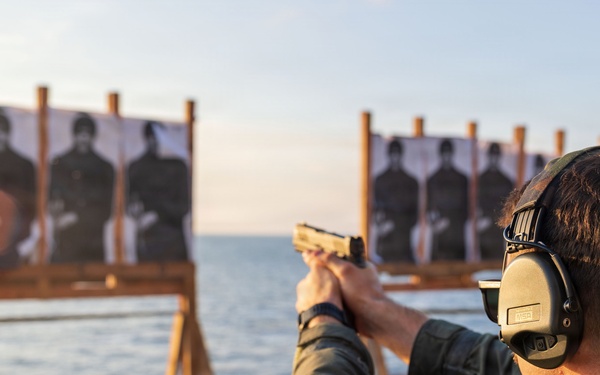 11th MEU Marines Conduct A Pistol Range Aboard USS Boxer