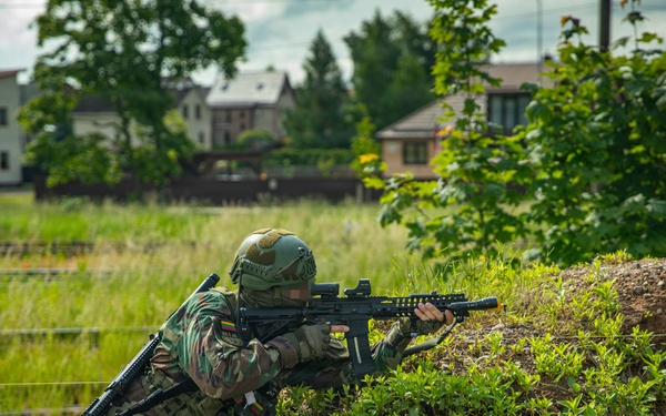 Lithuanian Riflemen's Union perform Validation Exercise after nine weeks of training with U.S. Forces