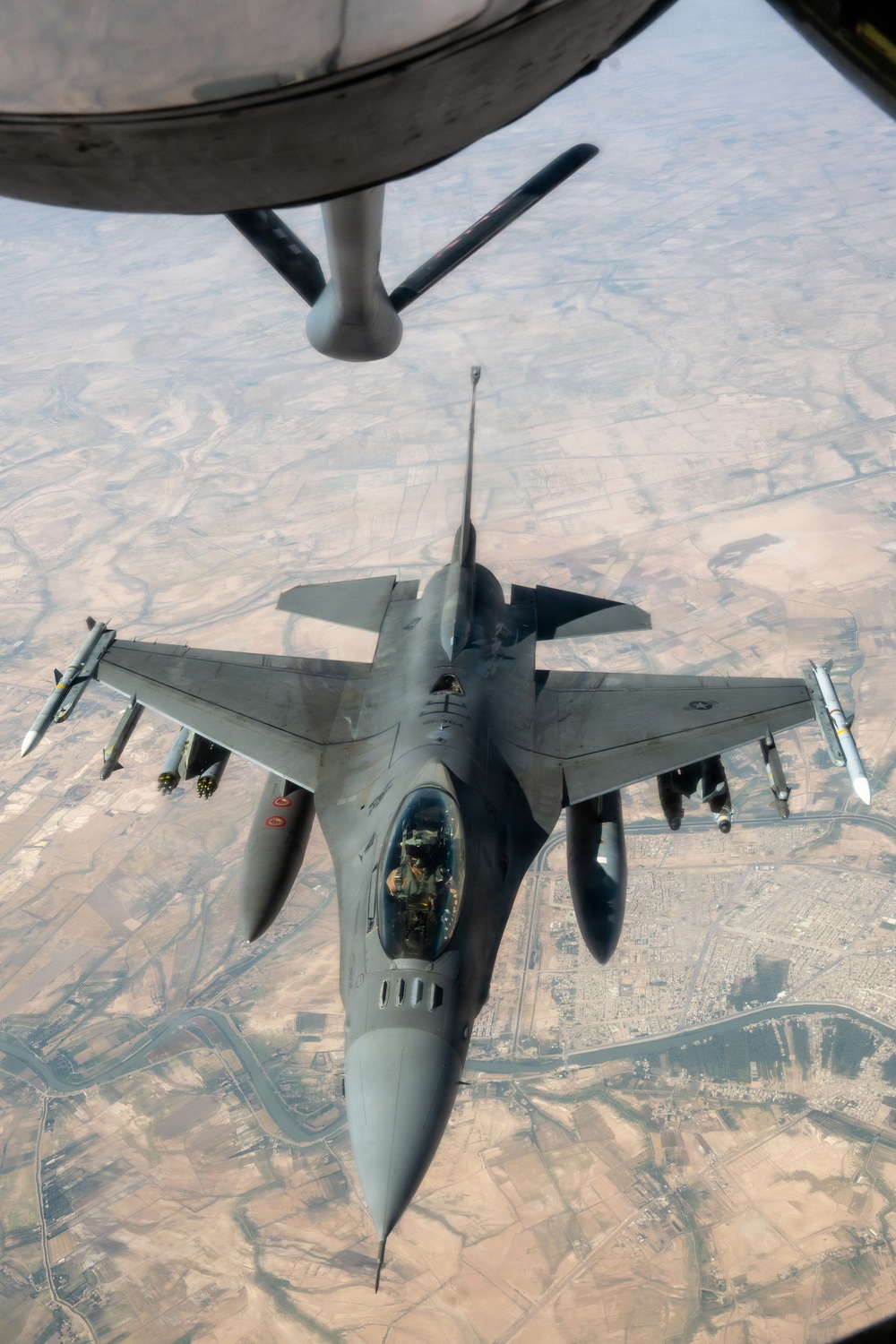 KC-135 refuels F-16s in support USCENTCOM