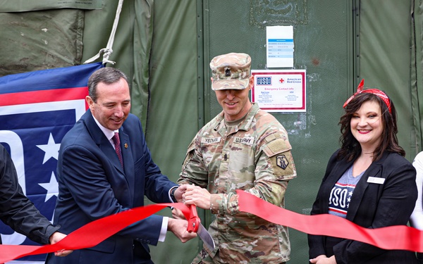 Grand opening of renovated USO and American Red Cross tent at Camp Karlikii