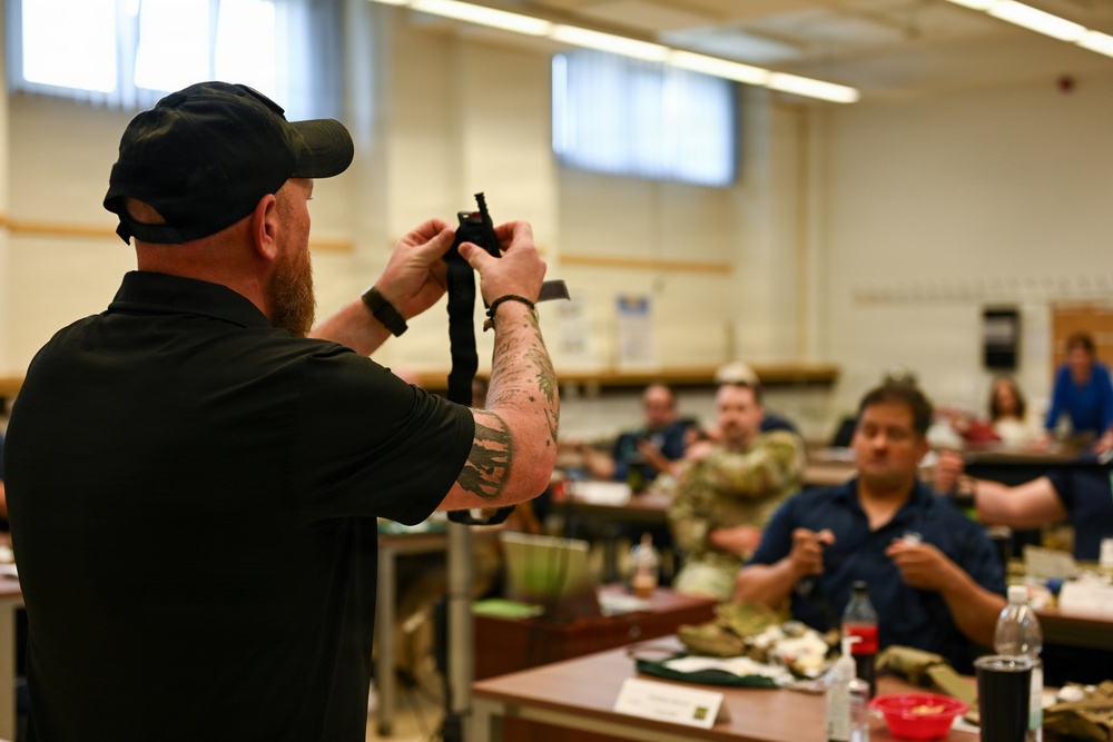 Army Expeditionary Civilian Workforce Training
