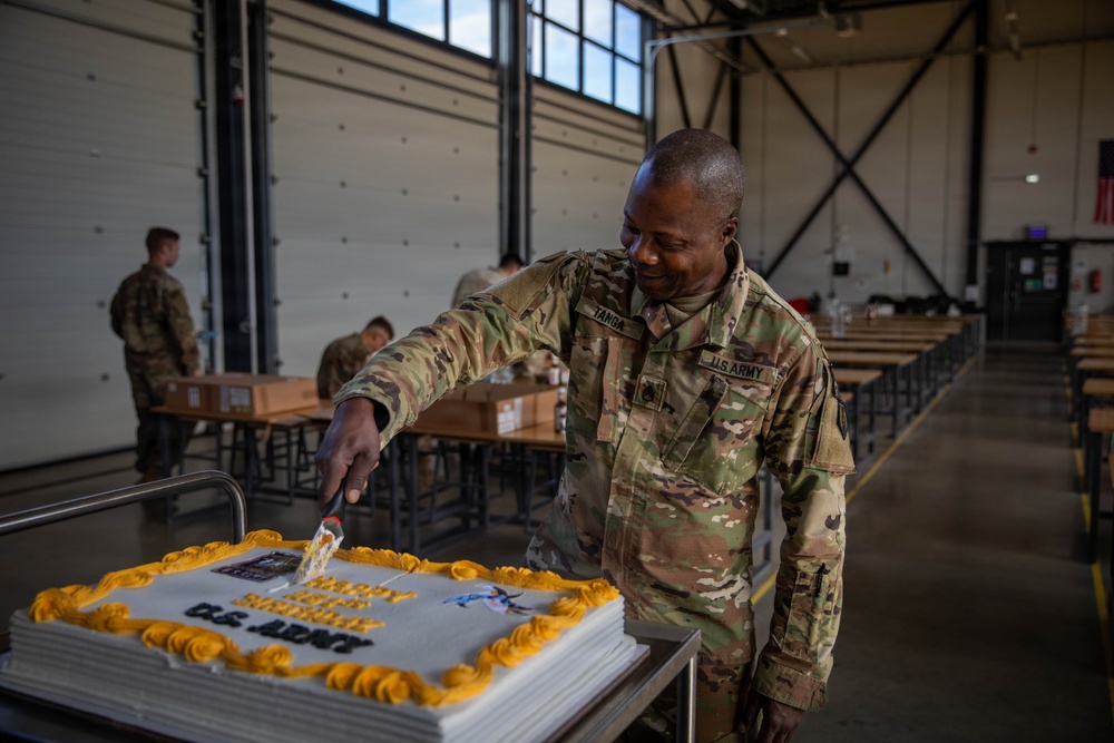 U.S. Soldiers celebrate U.S. Army’s 251st Birthday