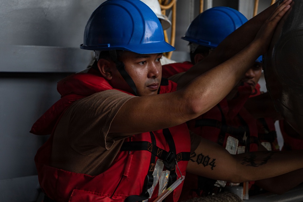 USS Portland Sailors and Marines Conduct Routine Operations