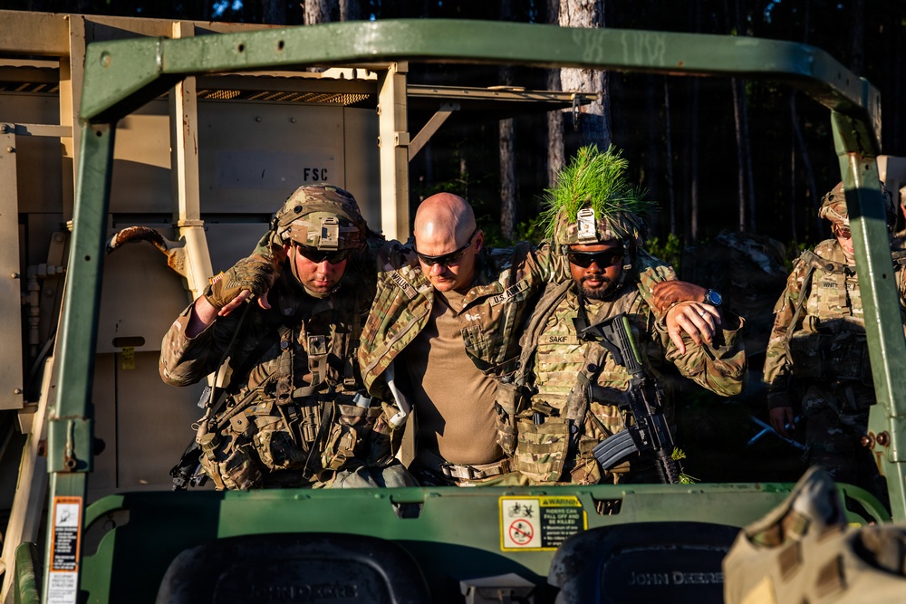 365th Engineer Battalion Patrol and Medical Simulation for OSJ
