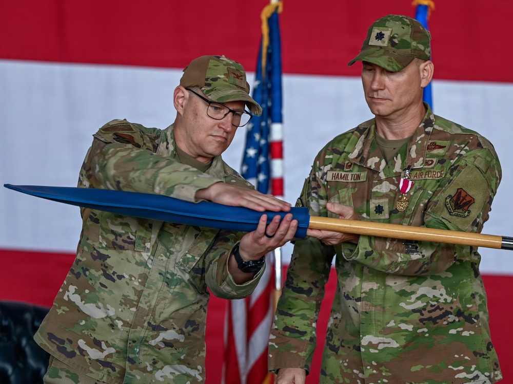 752nd Operations Support Squadron inactivated, 71st Air Control Squadron activated at Tinker