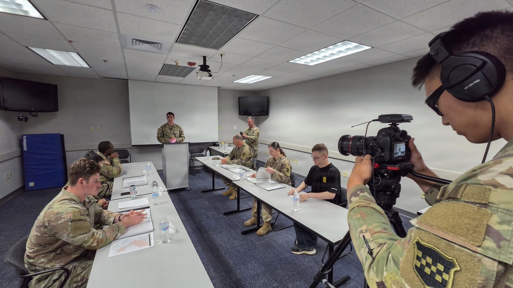 DVIDS – News – Iron Forge Challenges Army Reserve Public Affairs Soldiers in AI-Driven Exercise