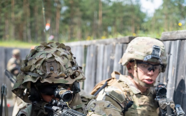 Blackfoot Company, 1-4 Infantry - Blank firing range in GTA