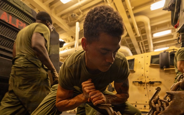 USS Portland Marines Conduct Routine Operations