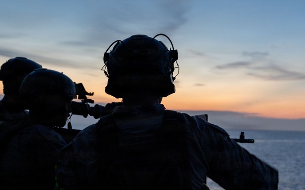 USS Portland Marines Conduct Routine Operations
