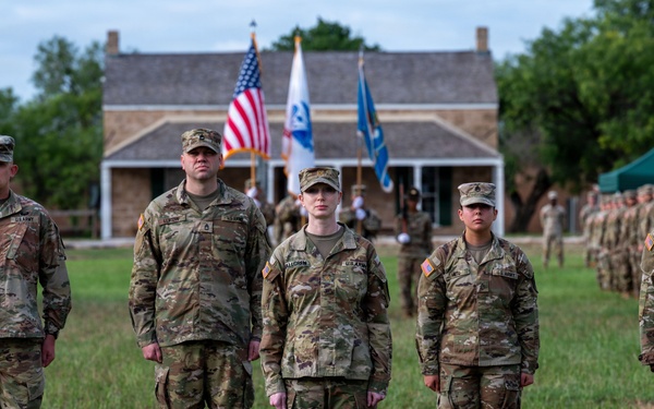 344th MIB welcomes new commander