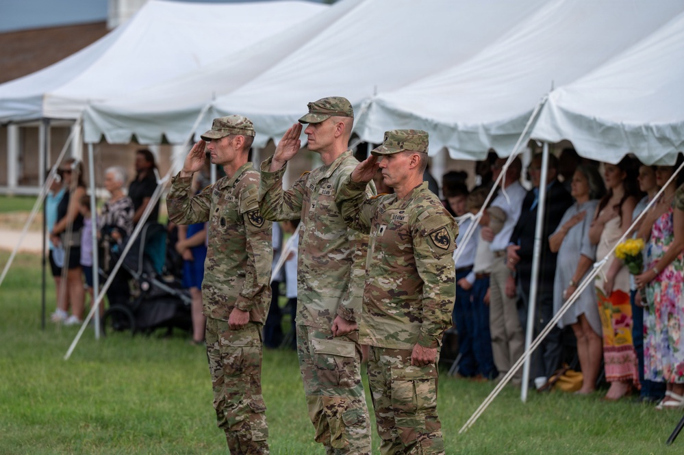 344th MIB welcomes new commander