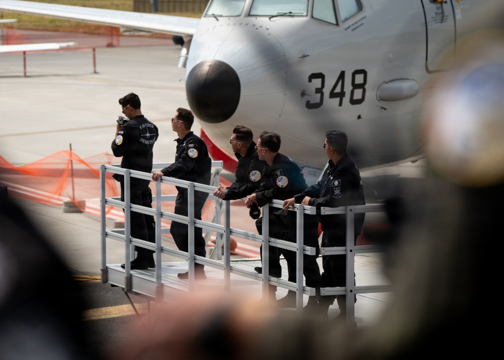 Viper Demo performs at Fairchild AFB