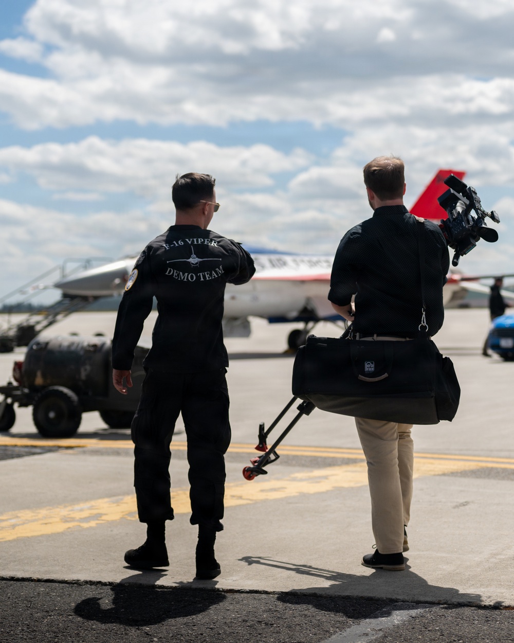 Viper Demo performs at Fairchild AFB