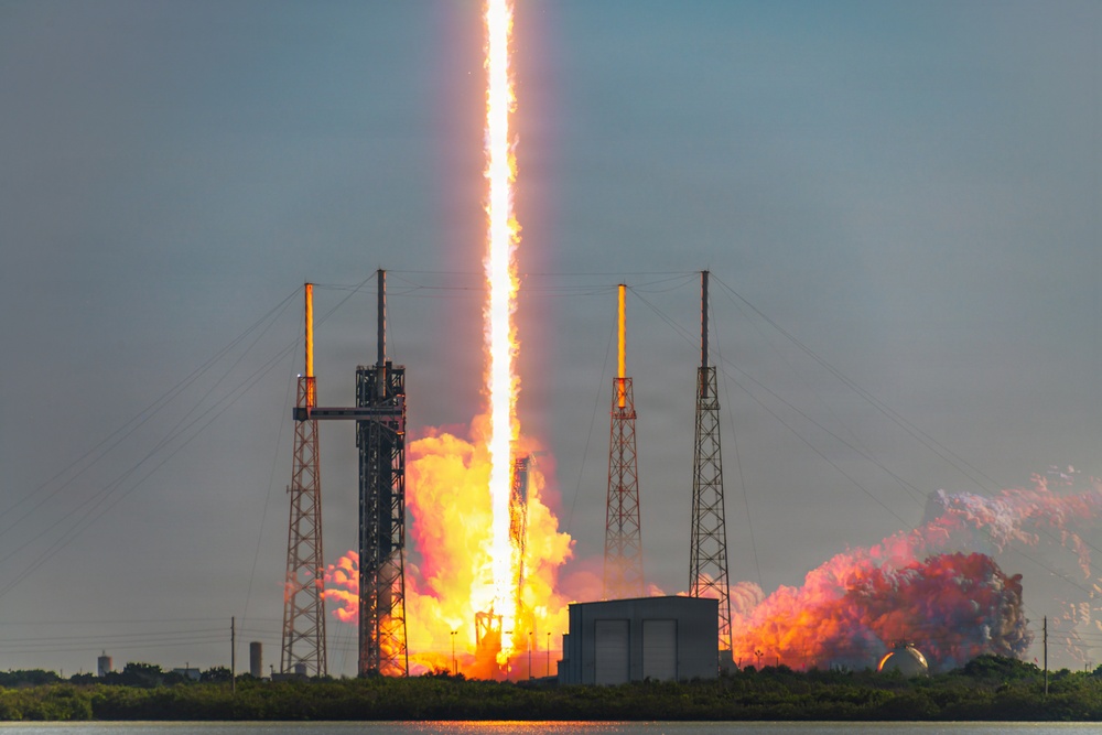 Starlink 10-54 Launches from Cape Canaveral Space Force Station