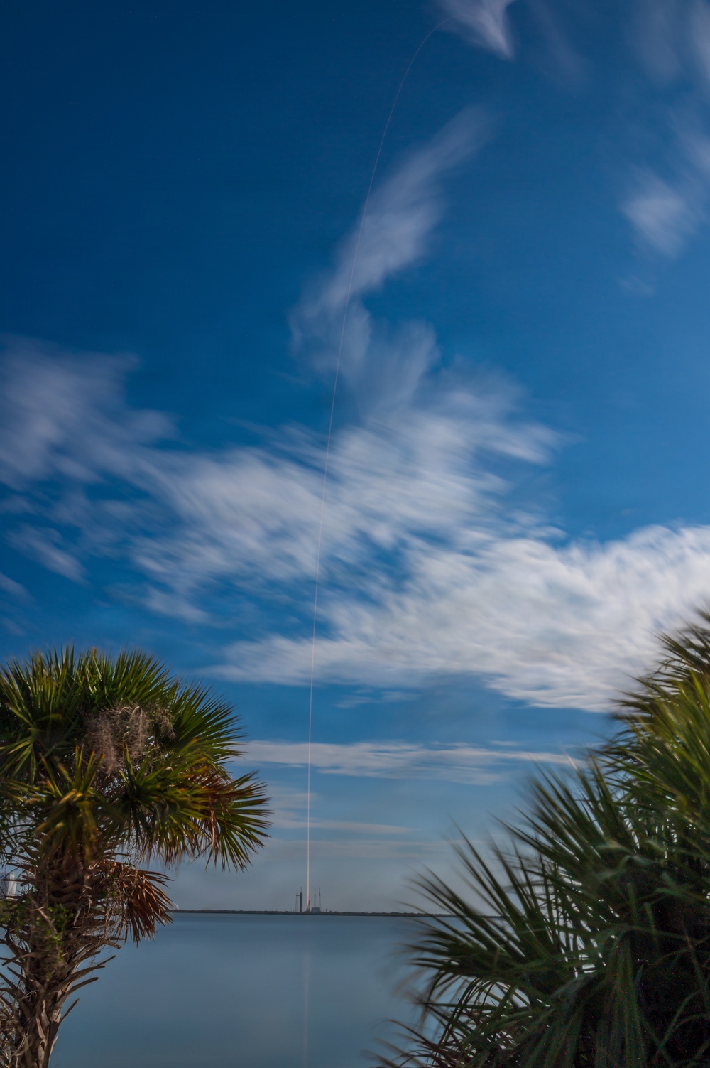 Starlink 10-54 Launches from Cape Canaveral Space Force Station