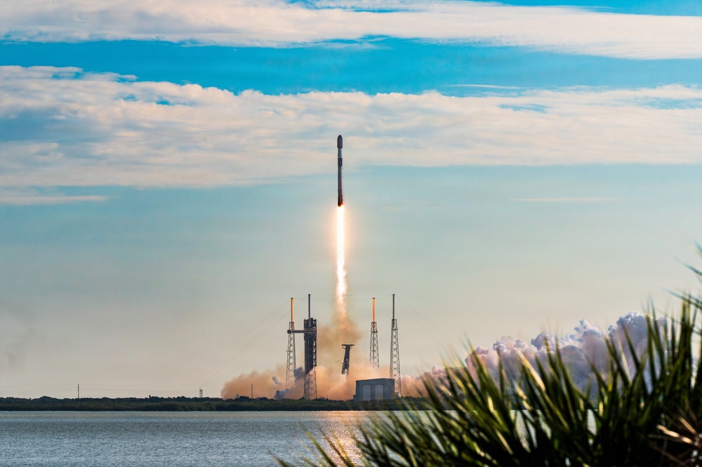Starlink 10-54 Launches from Cape Canaveral Space Force Station