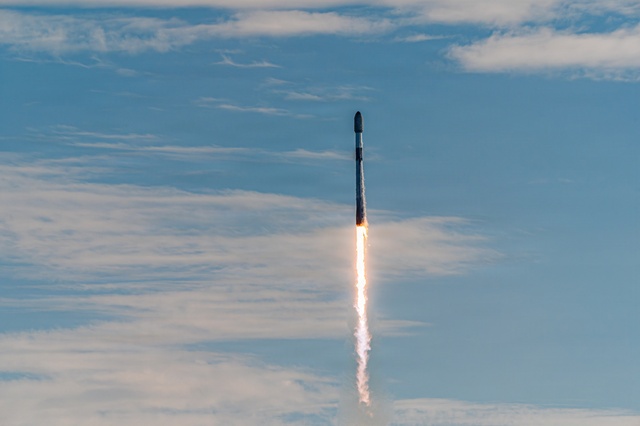 Starlink 10-54 Launches from Cape Canaveral Space Force Station